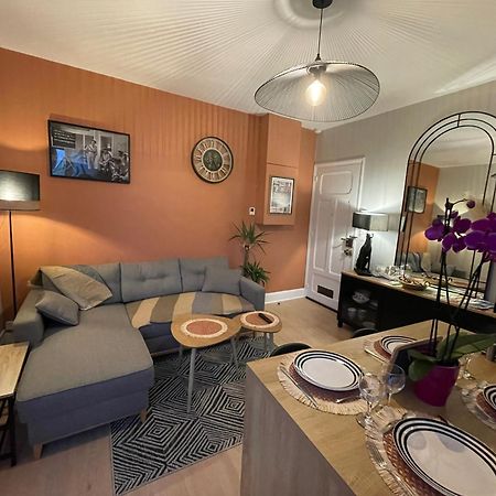 Le Treize Au Coeur Du Bouchon Apartman Troyes Kültér fotó